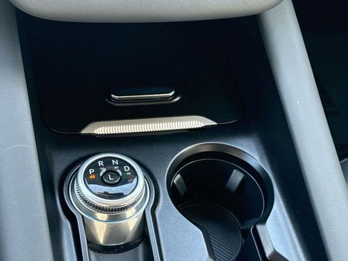 Used 2025 Ford Explorer Active w/ Active Comfort Package image 21