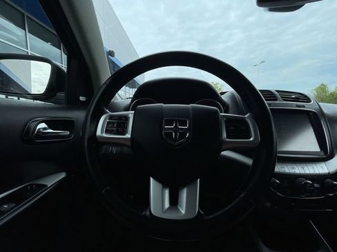 Used 2019 Dodge Journey GT w/ Navigation Group AWD/4WD image 11