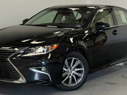 Used 2017 Lexus ES 300h