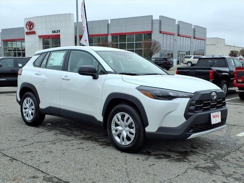 New 2026 Toyota Corolla Cross L image 2