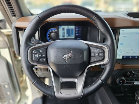 Certified 2024 Ford Bronco Outer Banks image 26