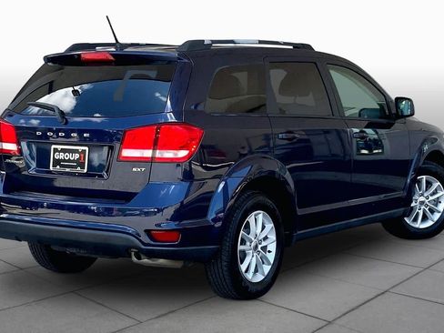 Used 2018 Dodge Journey SXT w/ Connectivity Group FWD image 13