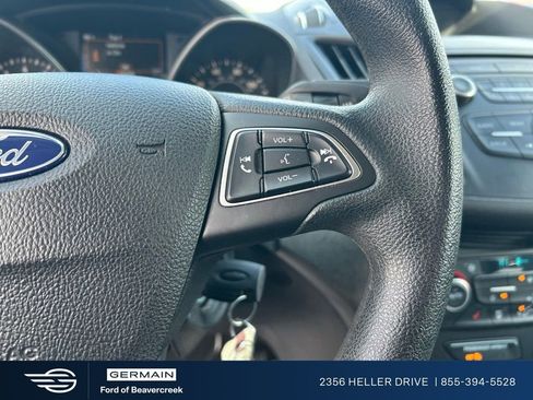 Used 2018 Ford Escape SE FWD image 16