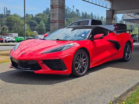 Used 2023 Chevrolet Corvette Stingray Coupe w/ 1LT RWD image 7