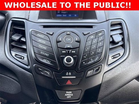 Used 2019 Ford Fiesta SE image 25