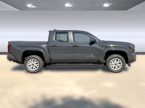 New 2025 Toyota Tacoma SR5 image 7