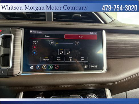 Used 2021 GMC Yukon Denali w/ Denali Premium Package AWD/4WD image 27