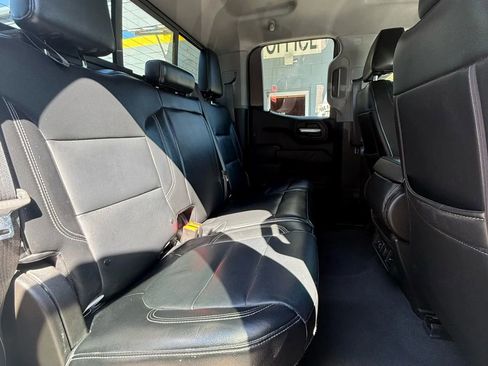 Used 2019 Chevrolet Silverado 1500 LT w/ All-Star Edition image 19