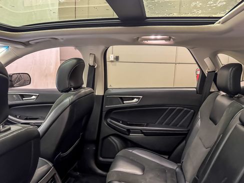 Used 2018 Ford Edge Sport w/ Equipment Group 401A AWD/4WD image 12