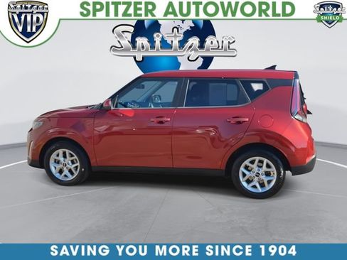 Used 2023 Kia Soul LX w/ LX Technology Package FWD image 6