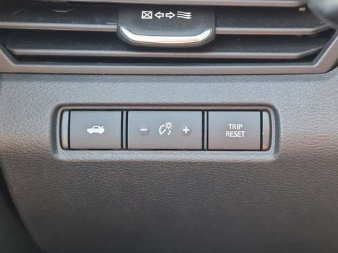 Used 2023 Nissan Altima 2.5 SR w/ SR Premium Package FWD image 18