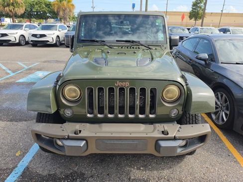 Used 2016 Jeep Wrangler Unlimited Sahara AWD/4WD image 2
