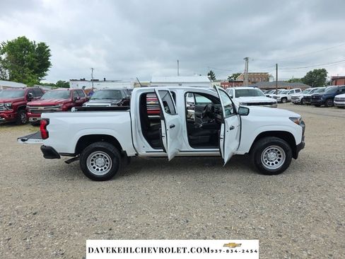 Used 2024 Chevrolet Colorado W/T w/ WT Convenience Package RWD image 38