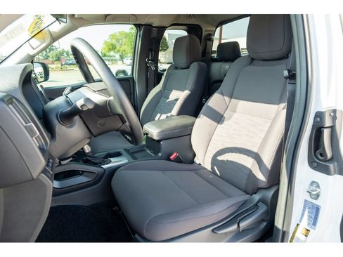 Used 2026 Nissan Frontier S w/ S Utility Package AWD/4WD image 12
