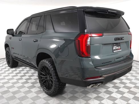 Used 2026 GMC Yukon AT4 Ultimate w/ LPO, Illumination Package AWD/4WD image 8