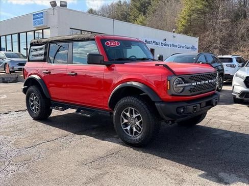 Used 2023 Ford Bronco Badlands AWD/4WD image 1