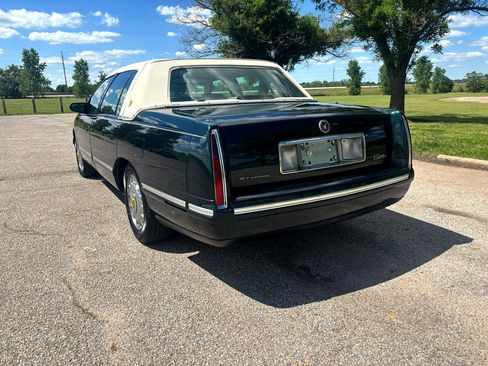 Used 1999 Cadillac De Ville Sedan w/ Comfort/Convenience Pkg image 7