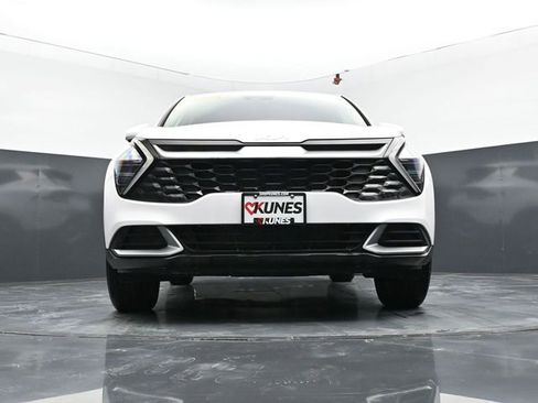 Used 2025 Kia Sportage LX image 44