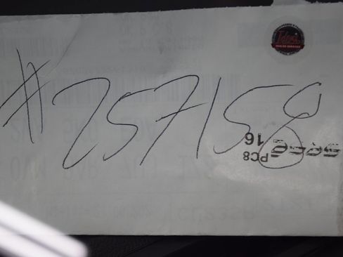 New 2025 Volkswagen Taos SE image 15