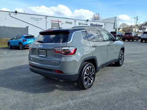 Certified 2022 Jeep Compass Limited image 7
