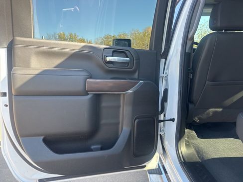 Used 2023 GMC Sierra 2500 SLT w/ SLT Premium Package image 34