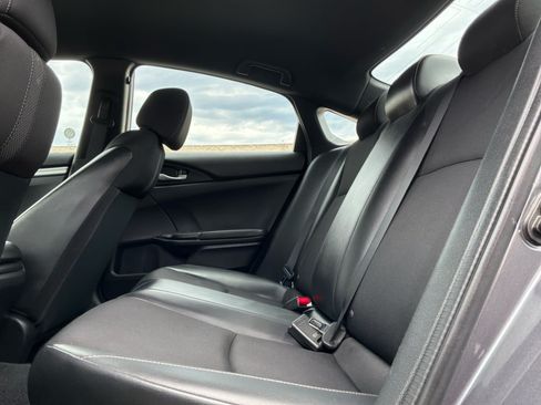 Used 2021 Honda Civic Sport image 17