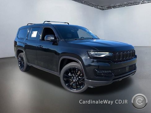 Used 2022 Jeep Wagoneer Series III w/ Premium Group I image 1