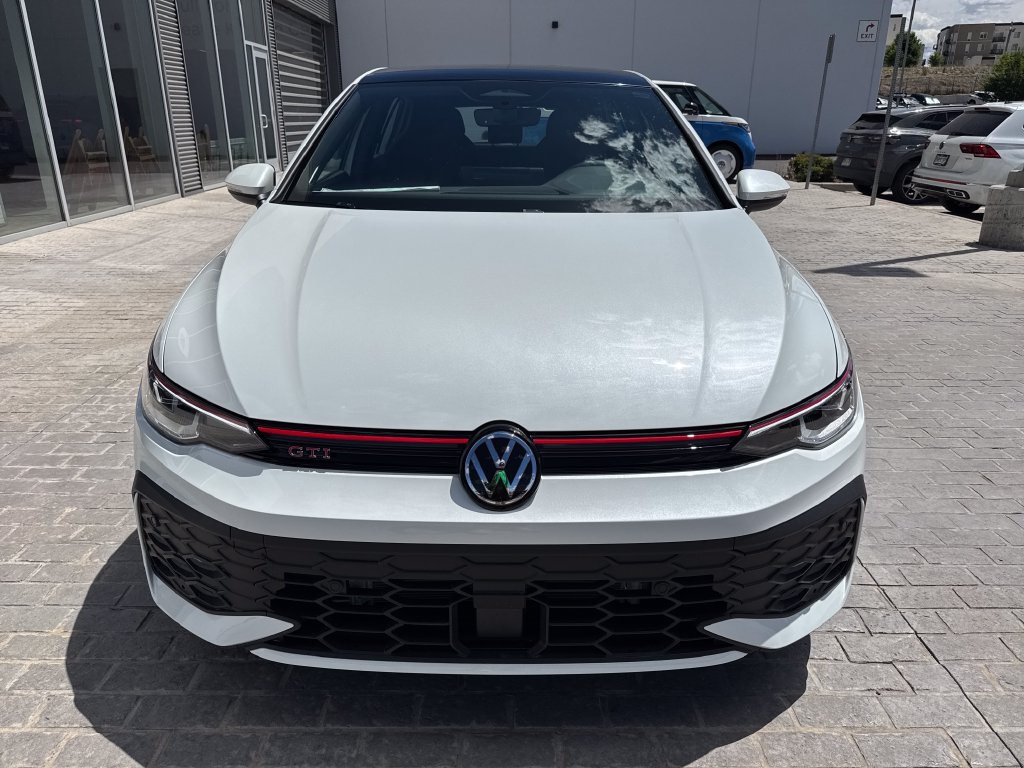 New 2026 Volkswagen GTI SE FWD image 8