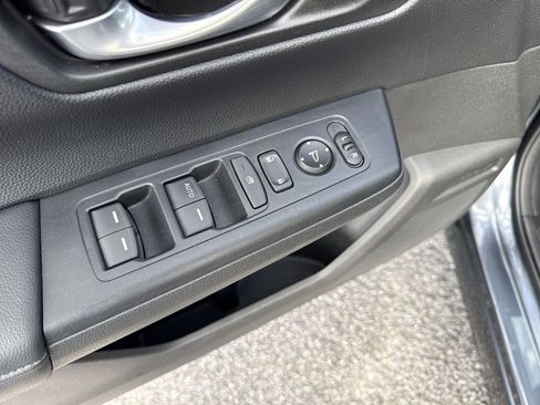 Used 2024 Honda CR-V LX image 14