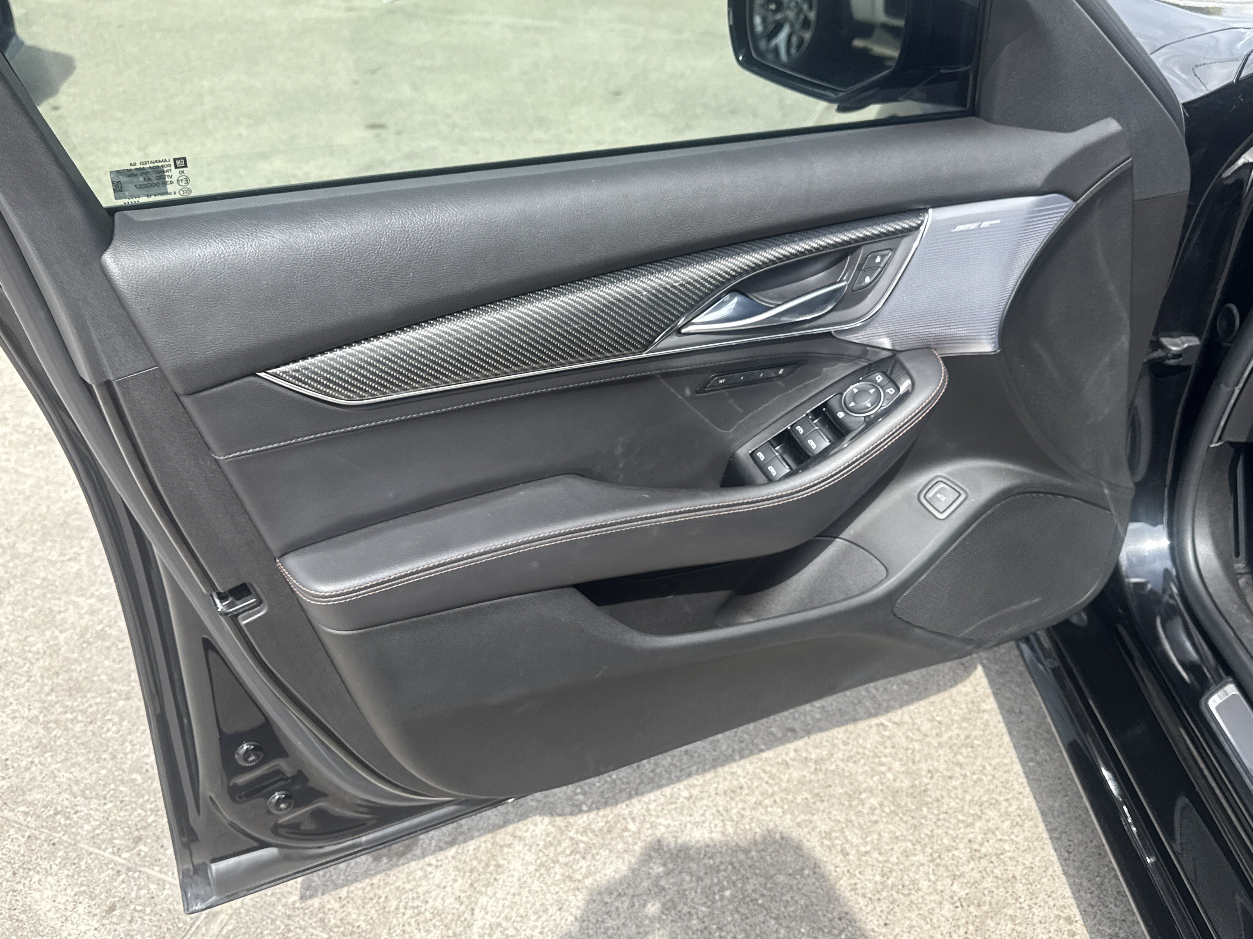 Used 2023 Cadillac CT5 Sport RWD image 3