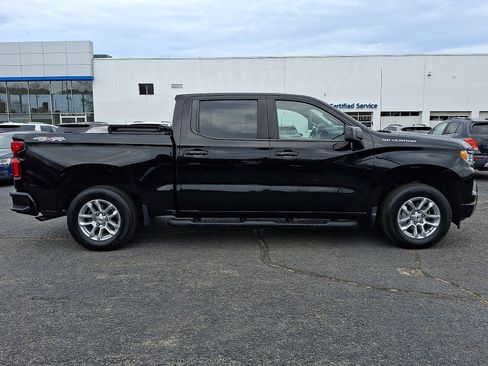 Used 2023 Chevrolet Silverado 1500 RST w/ Convenience Package II image 4