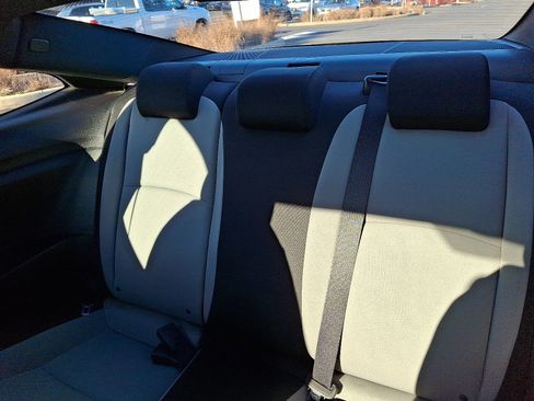 Used 2018 Honda Civic LX image 10