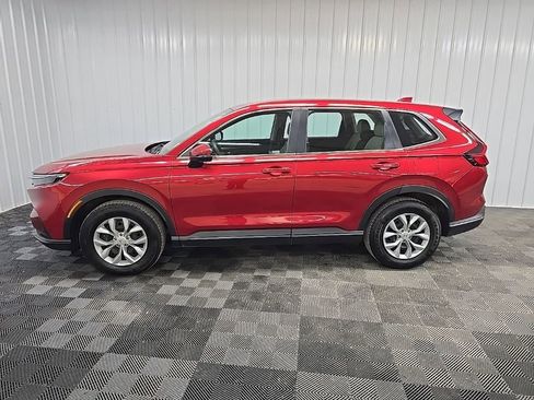 Used 2023 Honda CR-V LX image 5