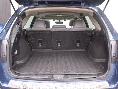 Used 2019 Subaru Outback 3.6R Limited AWD/4WD image 29