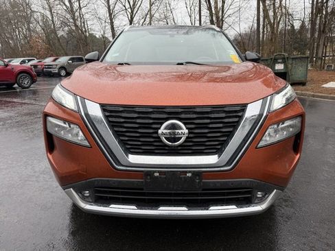 Used 2021 Nissan Rogue Platinum image 8