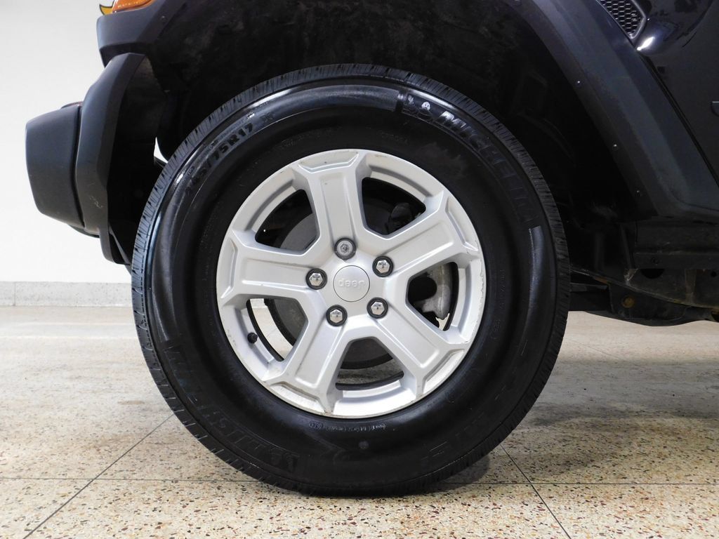 Used 2021 Jeep Wrangler Sport AWD/4WD image 20