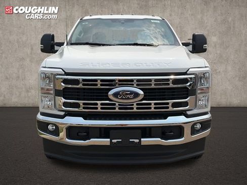 New 2026 Ford F350 XL w/ XL Chrome Package AWD/4WD image 2