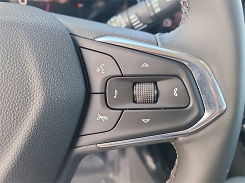 New 2026 Chevrolet Trax LT w/ Driver Confidence Package image 27