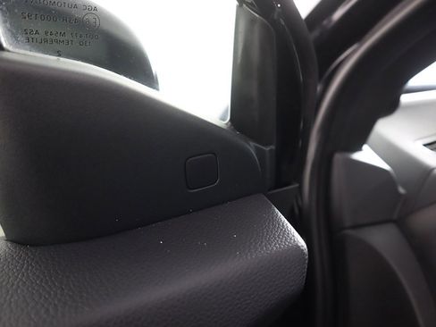 Used 2023 Honda Passport EX-L image 40