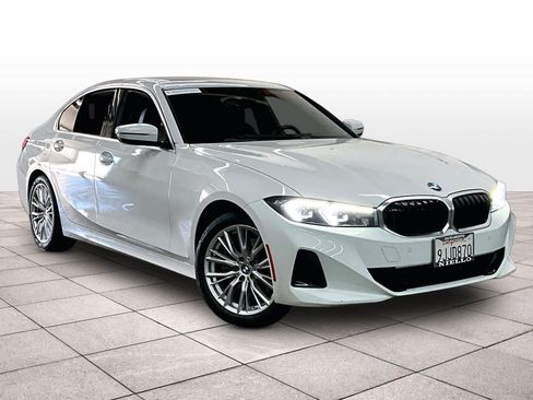 Used 2024 BMW 330i 330i w/ Convenience Package image 2