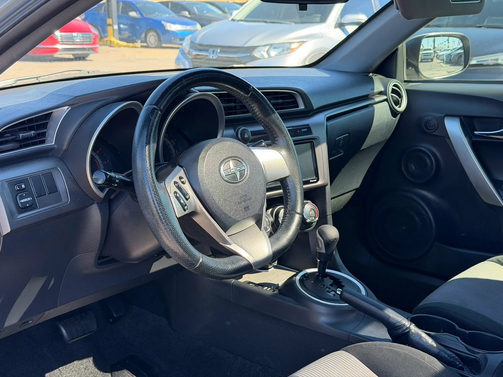 Used 2016 Scion tC FWD image 19