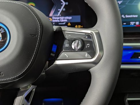 New 2026 BMW i7 xDrive60 image 33