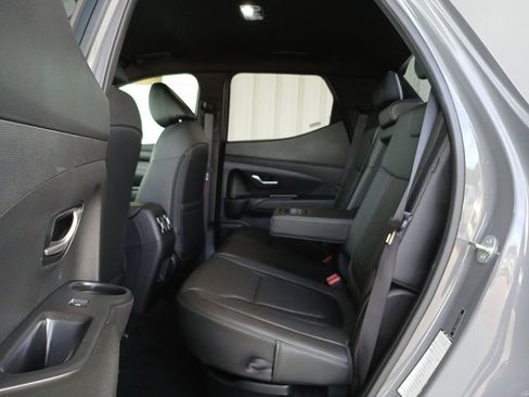 Used 2025 Hyundai Santa Cruz SEL FWD image 26
