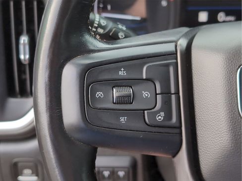 Used 2022 GMC Sierra 2500 AT4 w/ AT4 Preferred Package image 22