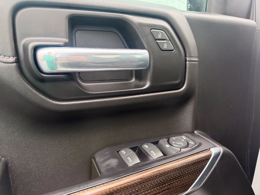 Used 2019 Chevrolet Silverado 1500 LT w/ All-Star Edition AWD/4WD image 24