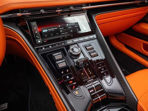 Used 2026 Aston Martin DB12 Convertible image 22