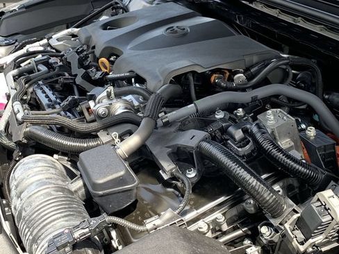 Used 2026 Toyota Camry XSE FWD image 16