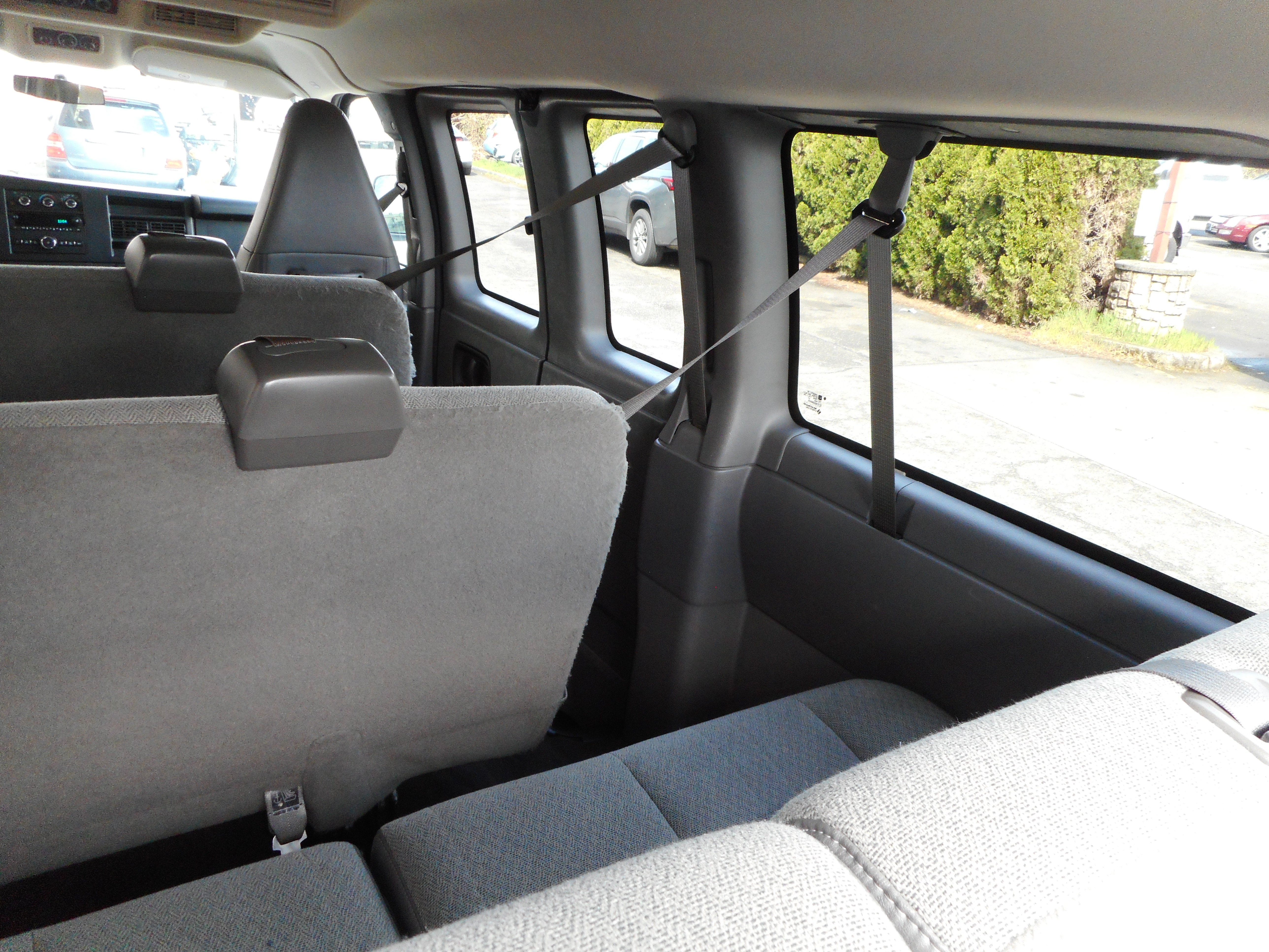 Used 2017 Chevrolet Express 3500 LT w/ LT Preferred Equipment Group RWD image 20