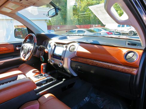 Used 2015 Toyota Tundra 1794 Edition image 16