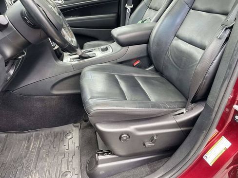 Used 2022 Jeep Grand Cherokee Limited AWD/4WD image 9
